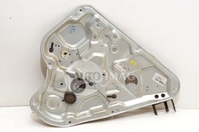 Панель стеклоподъемника задняя правая Elantra HD 83481-2H010 Hyundai